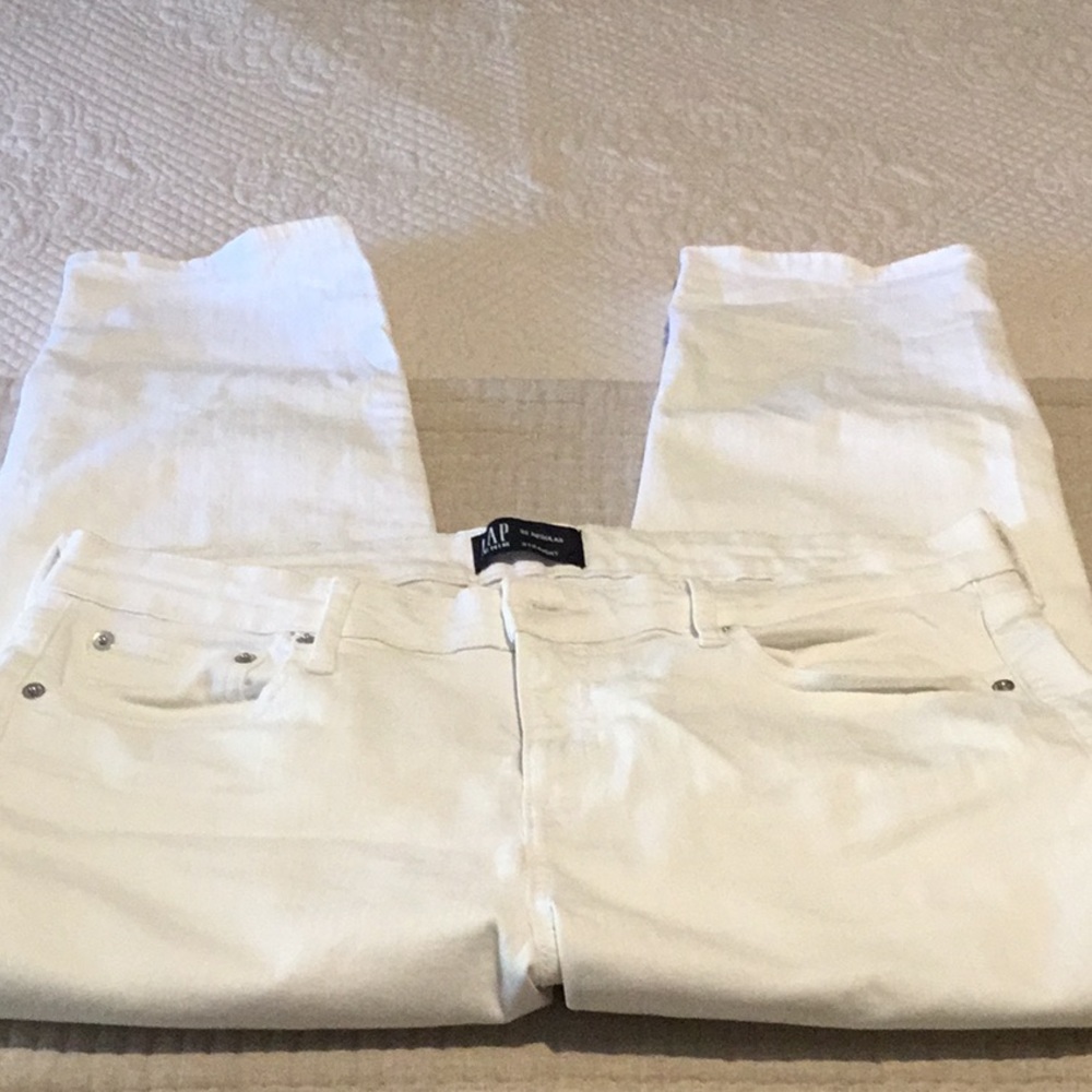 Gap white straight leg denim jeans 5 pocket zipper